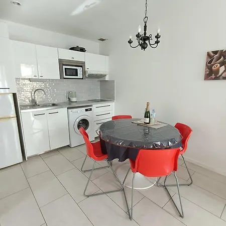 Parque Santiago Las Americas Appartement *