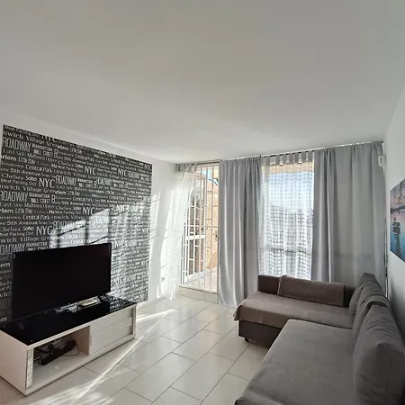 Parque Santiago Las Americas Appartement